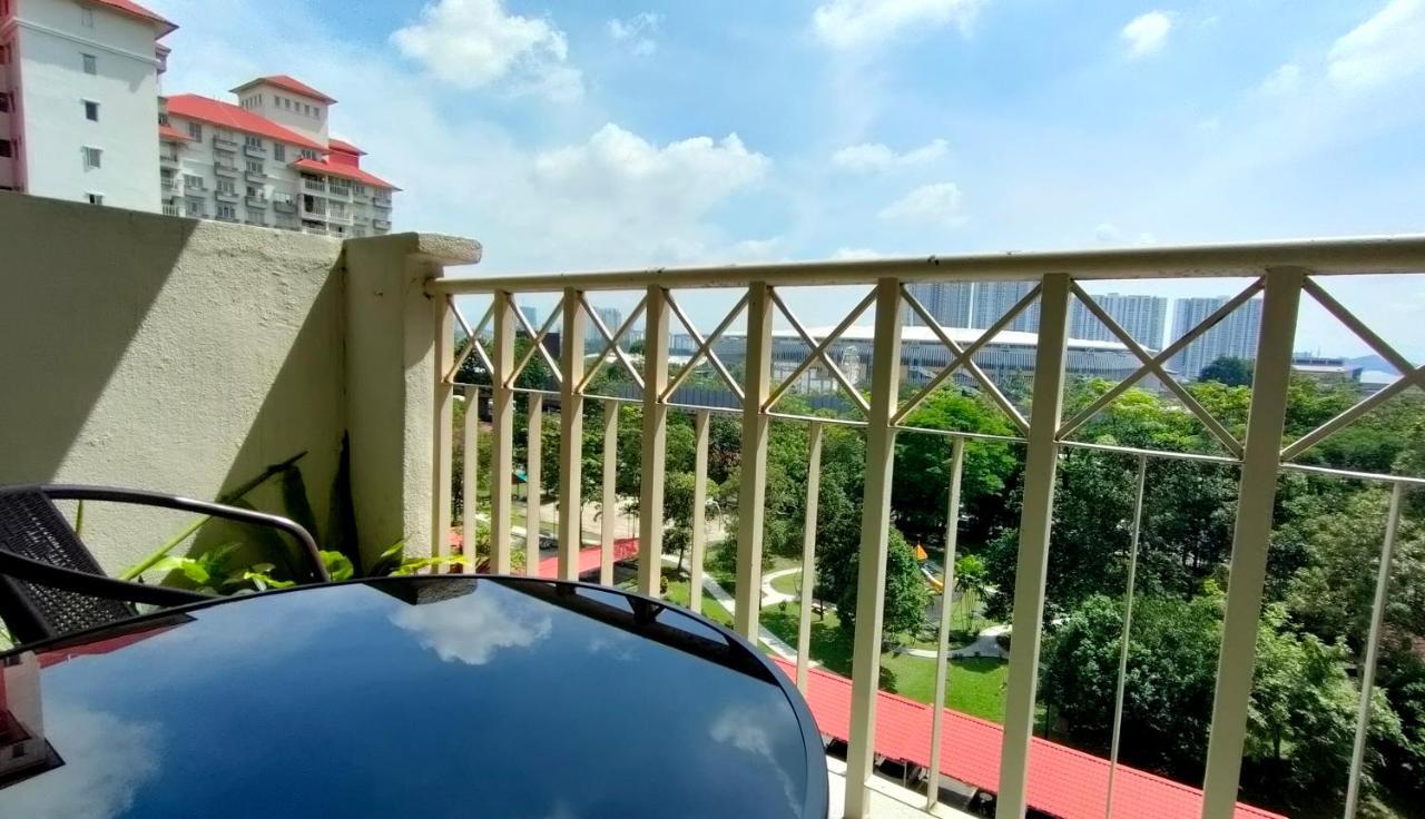 Apartment Next To Axiata Arena, Stadium Bukit Jalil Kuala Lumpur Exterior foto